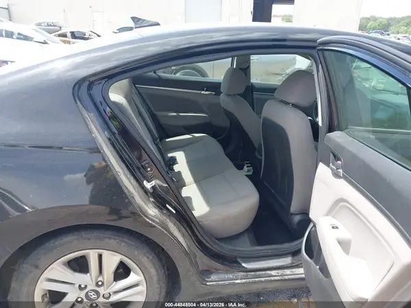KMHD84LF8LU957065 2020 HYUNDAI ELANTRA - Image 8
