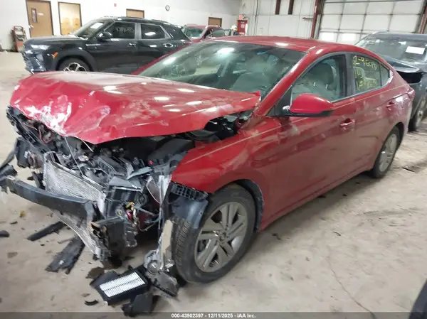 KMHD84LF8LU970639 2020 HYUNDAI ELANTRA - Image 2