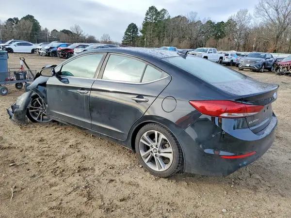 KMHD84LF9HU067648 2017 HYUNDAI ELANTRA - Image 2