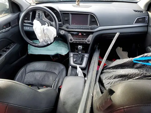KMHD84LF9HU067648 2017 HYUNDAI ELANTRA - Image 8