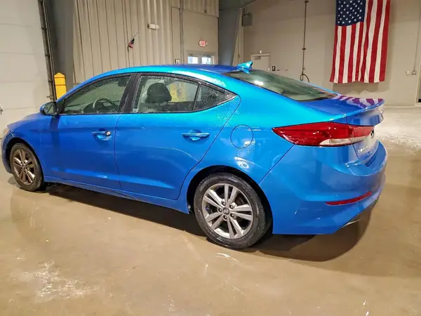 KMHD84LF9HU069786 2017 HYUNDAI ELANTRA - Image 2