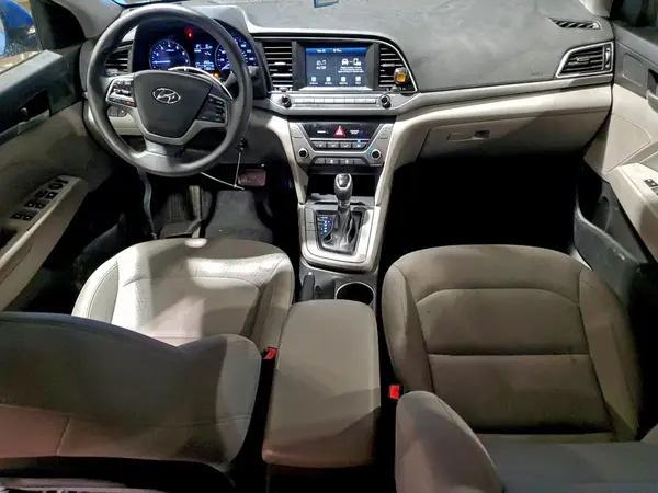 KMHD84LF9HU069786 2017 HYUNDAI ELANTRA - Image 8