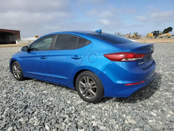 KMHD84LF9HU107520 2017 HYUNDAI ELANTRA - Image 2