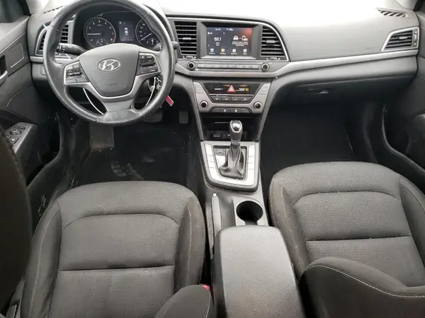 KMHD84LF9HU116010 2017 HYUNDAI ELANTRA - Image 8