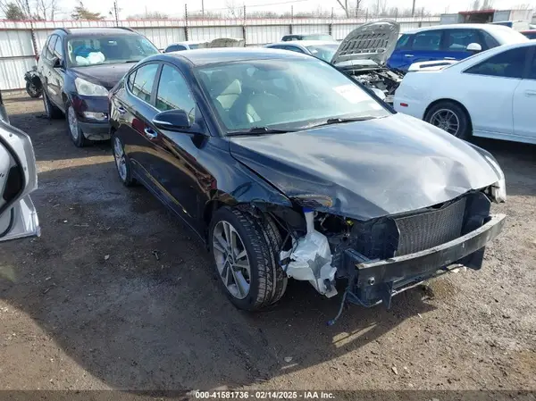 KMHD84LF9HU119666 2017 HYUNDAI ELANTRA - Image 1