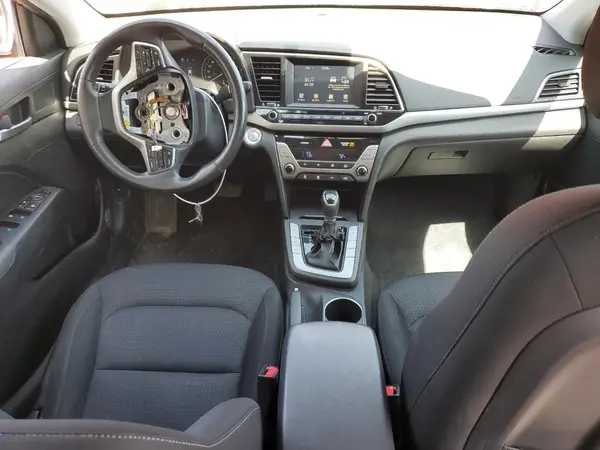 KMHD84LF9HU119912 2017 HYUNDAI ELANTRA - Image 8