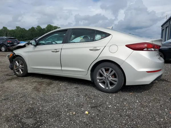KMHD84LF9HU141179 2017 HYUNDAI ELANTRA - Image 2