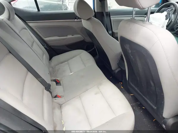 KMHD84LF9HU145085 2017 HYUNDAI ELANTRA - Image 8