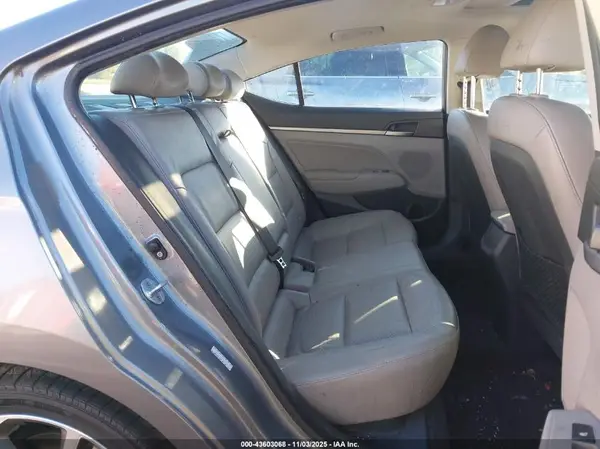 KMHD84LF9HU148438 2017 HYUNDAI ELANTRA - Image 8