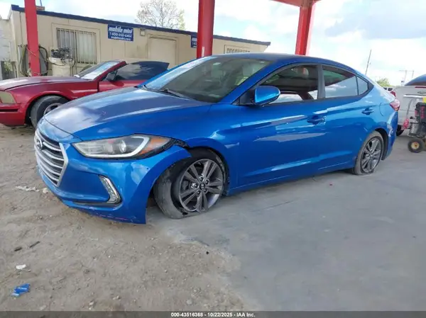 KMHD84LF9HU162680 2017 HYUNDAI ELANTRA - Image 2