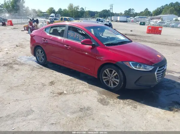 KMHD84LF9HU165028 2017 HYUNDAI ELANTRA - Image 1