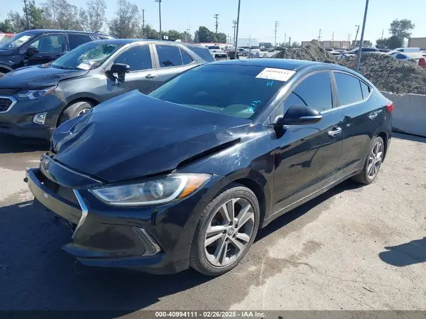 KMHD84LF9HU182850 2017 HYUNDAI ELANTRA - Image 2