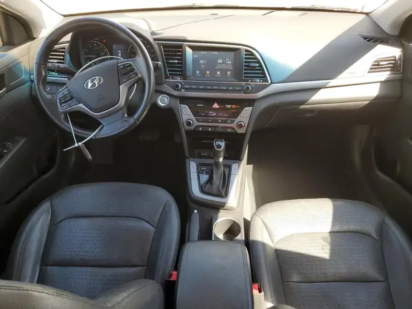 KMHD84LF9HU185991 2017 HYUNDAI ELANTRA - Image 8