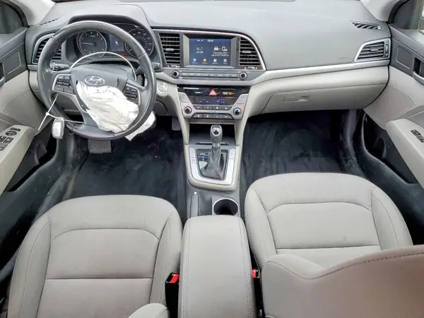KMHD84LF9HU195324 2017 HYUNDAI ELANTRA - Image 8