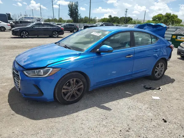 KMHD84LF9HU195484 2017 HYUNDAI ELANTRA - Image 1