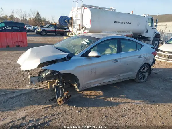KMHD84LF9HU201364 2017 HYUNDAI ELANTRA - Image 2