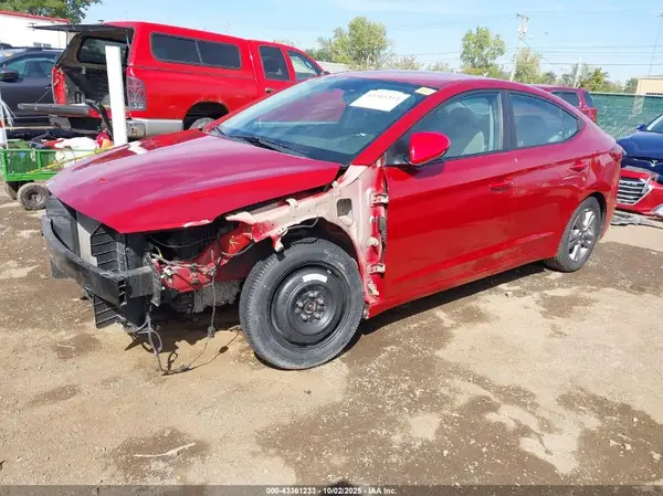 KMHD84LF9HU212011 2017 HYUNDAI ELANTRA - Image 2