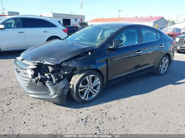 KMHD84LF9HU218102 2017 HYUNDAI ELANTRA - Image 2