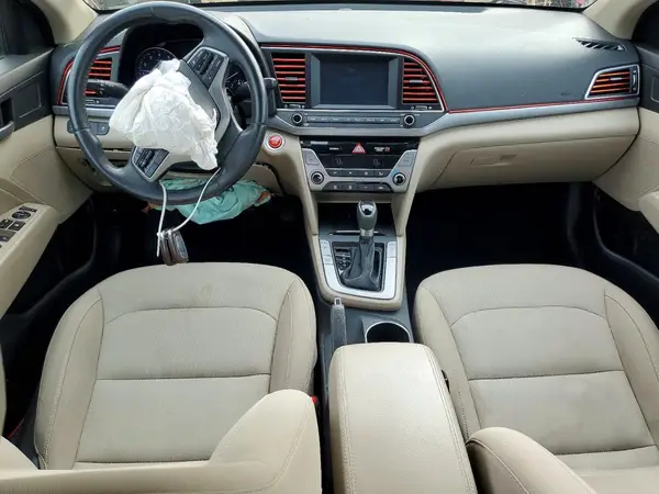 KMHD84LF9HU237510 2017 HYUNDAI ELANTRA - Image 8