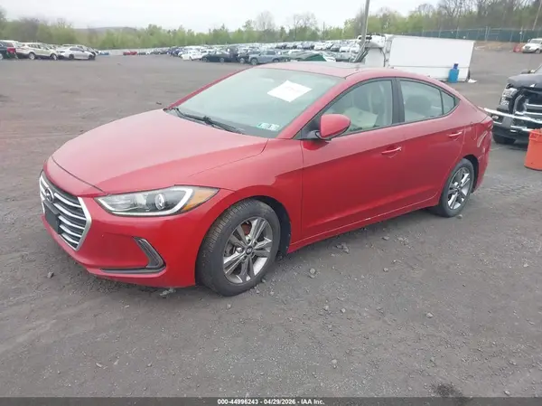 KMHD84LF9HU237555 2017 HYUNDAI ELANTRA - Image 2