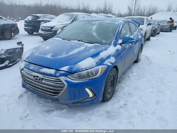 KMHD84LF9HU239404 2017 HYUNDAI ELANTRA - Image 2