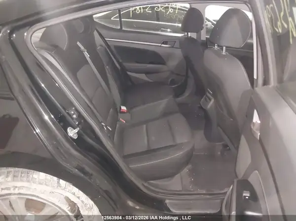 KMHD84LF9HU242979 2017 HYUNDAI ELANTRA - Image 8