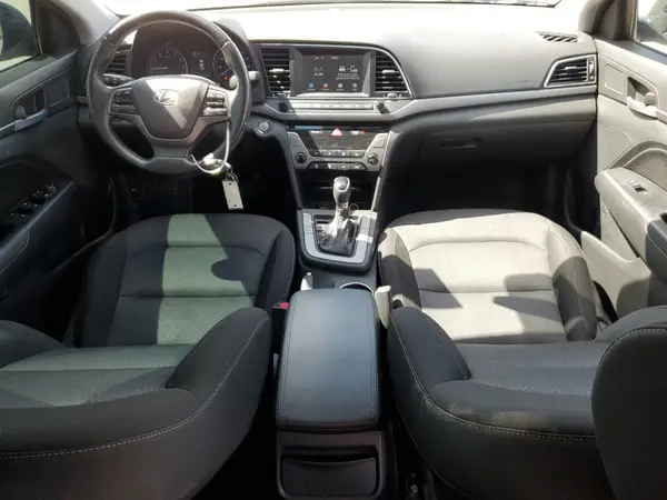 KMHD84LF9HU247034 2017 HYUNDAI ELANTRA - Image 8