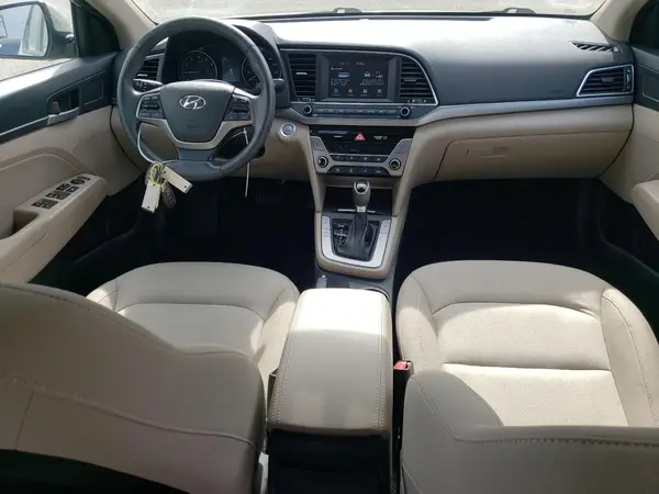 KMHD84LF9HU247373 2017 HYUNDAI ELANTRA - Image 8