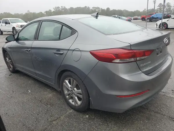 KMHD84LF9HU250208 2017 HYUNDAI ELANTRA - Image 2