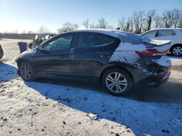KMHD84LF9HU252332 2017 HYUNDAI ELANTRA - Image 2