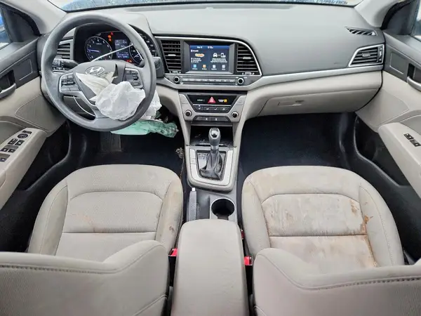 KMHD84LF9HU262553 2017 HYUNDAI ELANTRA - Image 8