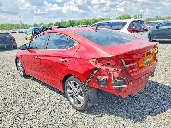 KMHD84LF9HU263492 2017 HYUNDAI ELANTRA - Image 2