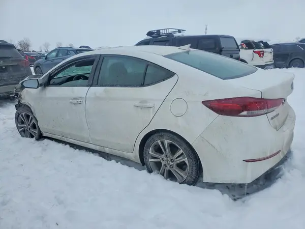 KMHD84LF9HU268563 2017 HYUNDAI ELANTRA - Image 2