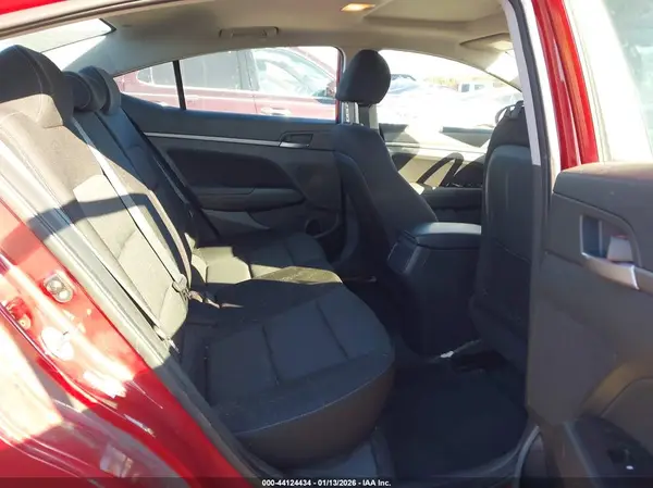 KMHD84LF9HU272287 2017 HYUNDAI ELANTRA - Image 8
