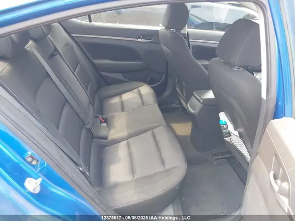 KMHD84LF9HU272385 2017 HYUNDAI ELANTRA - Image 8