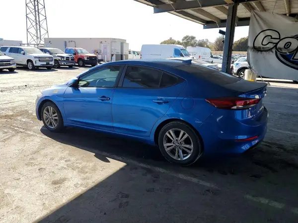 KMHD84LF9HU273570 2017 HYUNDAI ELANTRA - Image 2