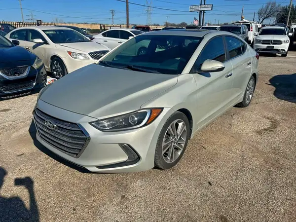 KMHD84LF9HU292085 2017 HYUNDAI ELANTRA - Image 2