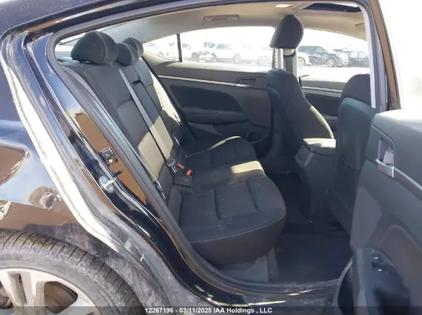 KMHD84LF9HU292927 2017 HYUNDAI ELANTRA - Image 8