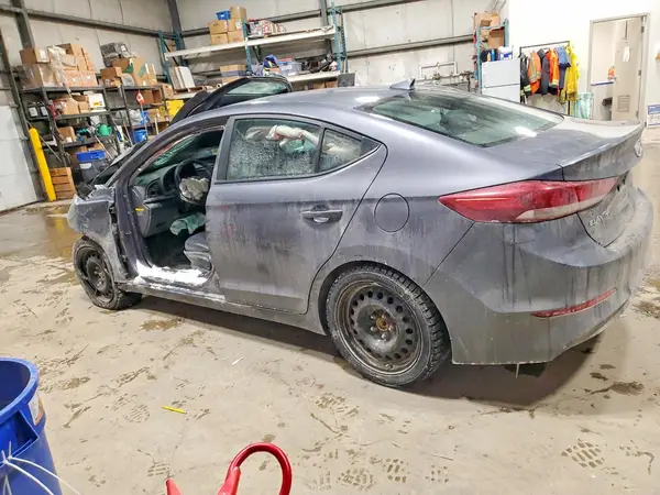 KMHD84LF9HU293432 2017 HYUNDAI ELANTRA - Image 2