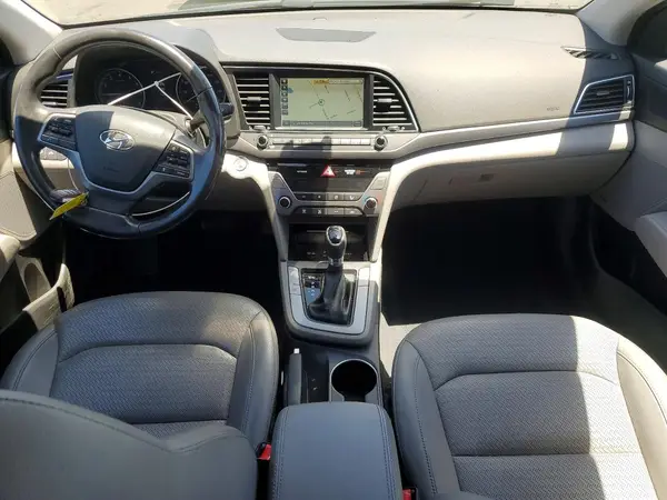 KMHD84LF9HU312948 2017 HYUNDAI ELANTRA - Image 8