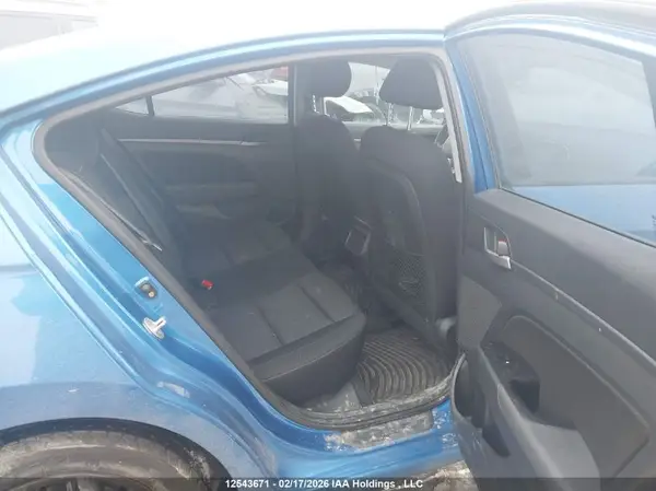 KMHD84LF9HU323304 2017 HYUNDAI ELANTRA - Image 8