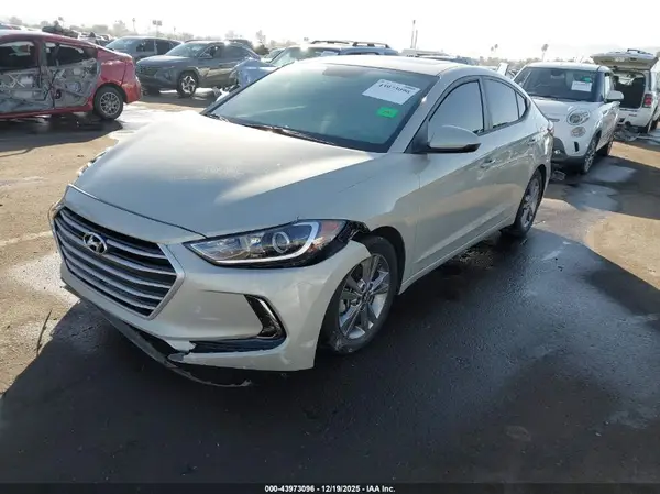 KMHD84LF9HU337266 2017 HYUNDAI ELANTRA - Image 2