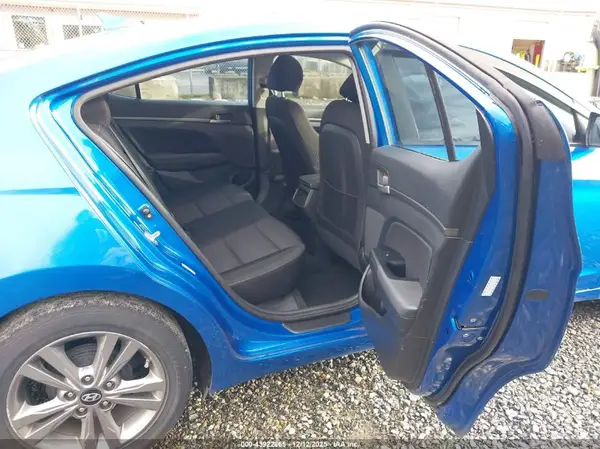 KMHD84LF9HU379405 2017 HYUNDAI ELANTRA - Image 8
