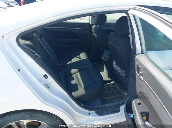 KMHD84LF9HU380344 2017 HYUNDAI ELANTRA - Image 8