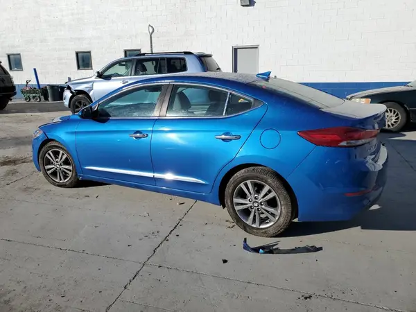 KMHD84LF9HU383146 2017 HYUNDAI ELANTRA - Image 2