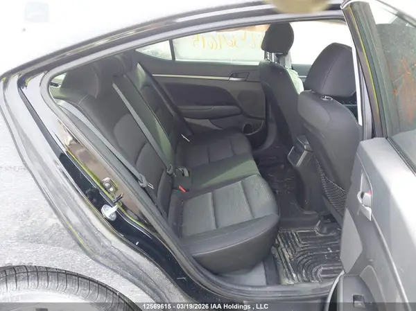 KMHD84LF9HU403072 2017 HYUNDAI ELANTRA - Image 8