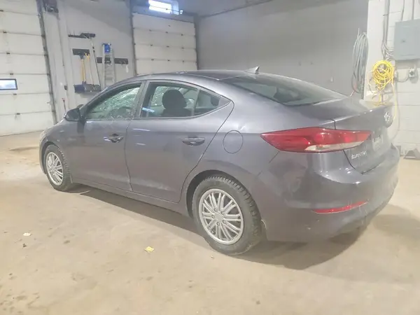 KMHD84LF9HU404867 2017 HYUNDAI ELANTRA - Image 2