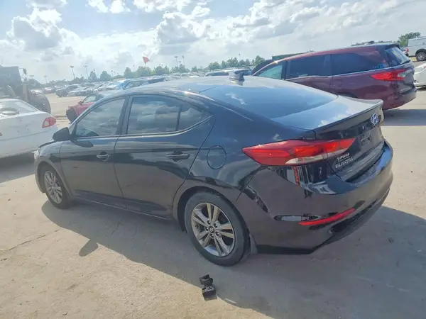 KMHD84LF9HU407316 2017 HYUNDAI ELANTRA - Image 2