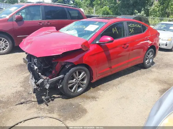 KMHD84LF9HU409311 2017 HYUNDAI ELANTRA - Image 2