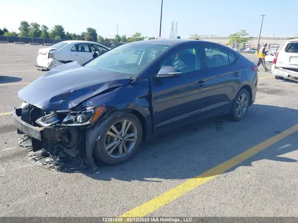 KMHD84LF9HU417862 2017 HYUNDAI ELANTRA - Image 2